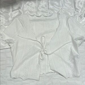 Cream Cropped Tie-Front Blouse with Short Sleeves